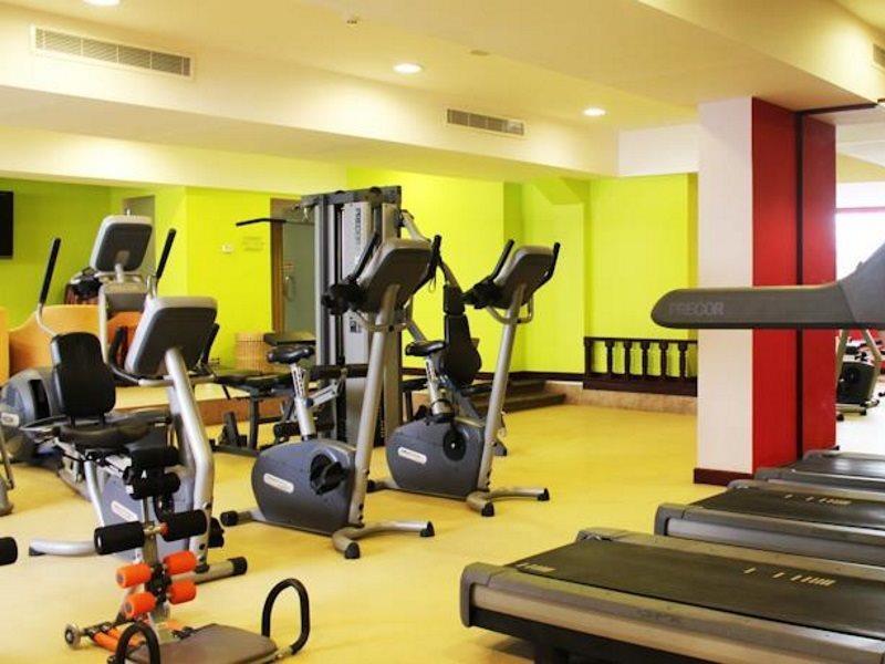 Ramada Hotel 3*