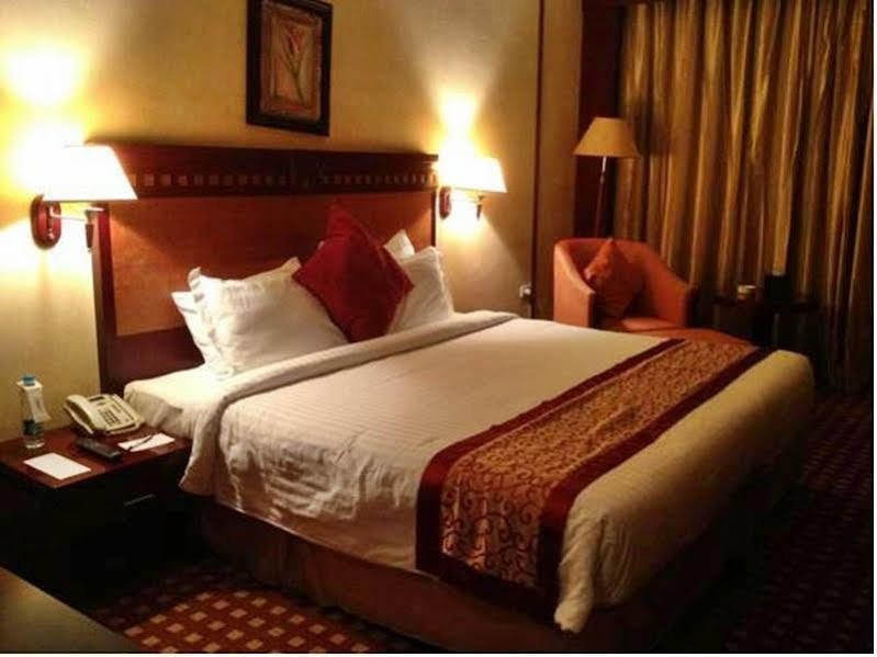 Ramada 3*